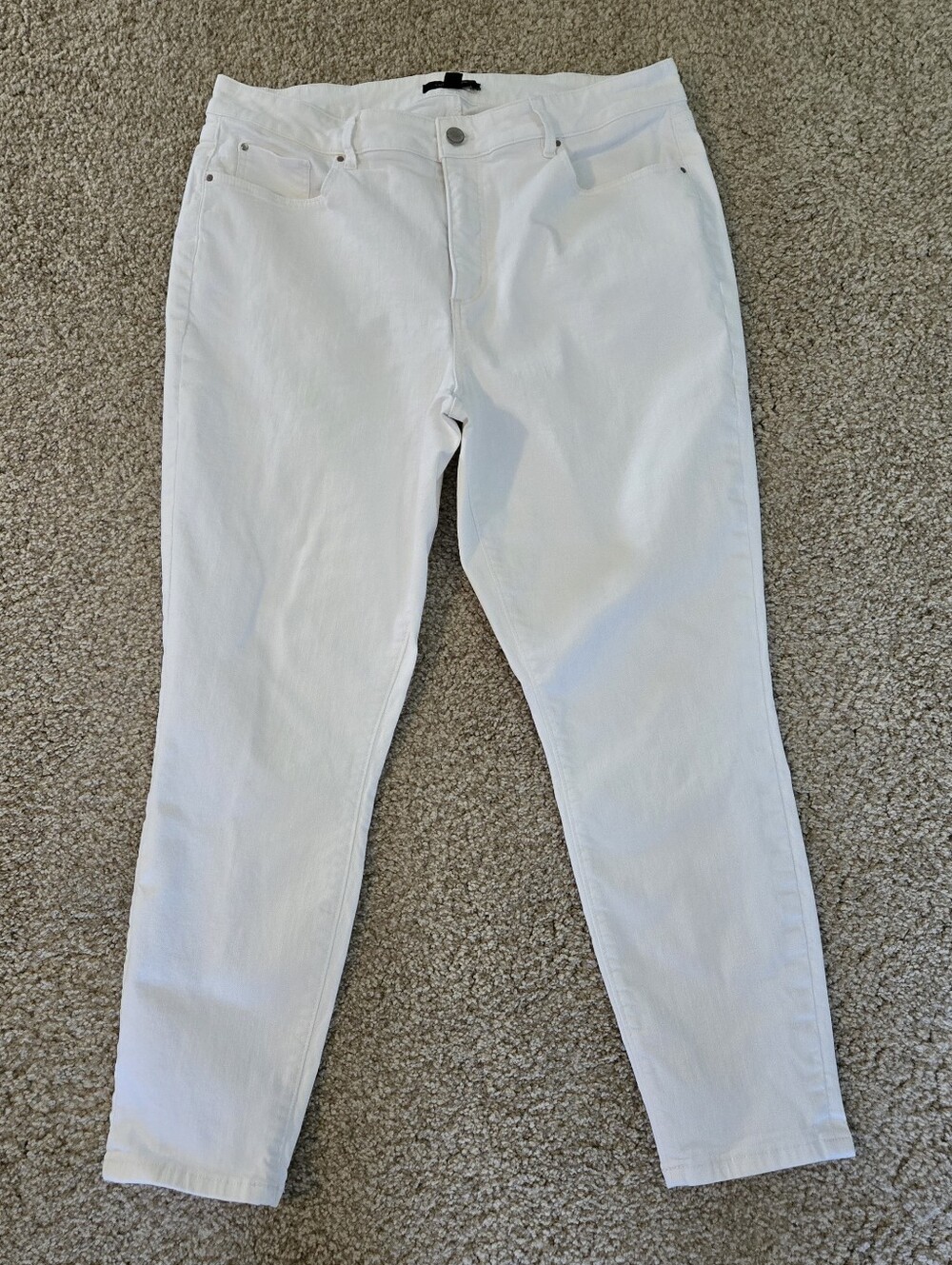 Ann Taylor White Curvy Skinny Jeans (Sz 14)